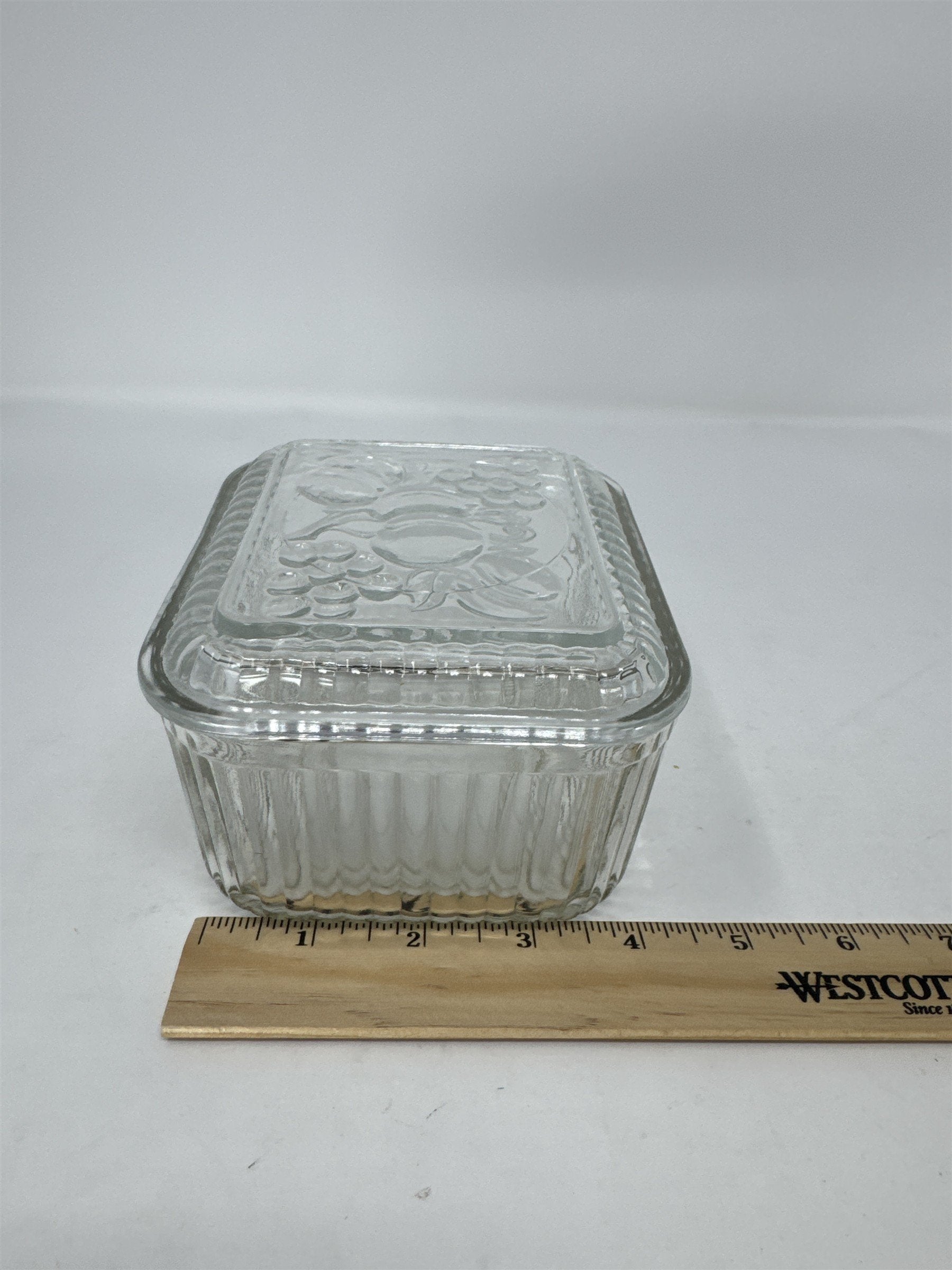 Vtg Glass Fruit Harvest Ribbed Clear Refrigerator Dish with Lid