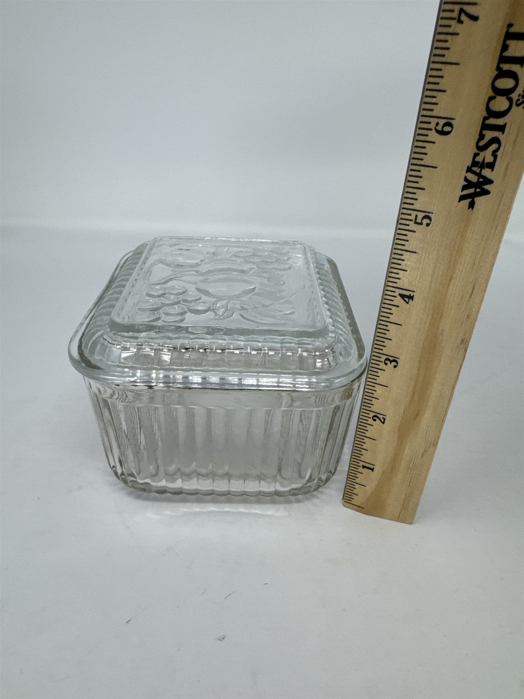 Vtg Glass Fruit Harvest Ribbed Clear Refrigerator Dish with Lid