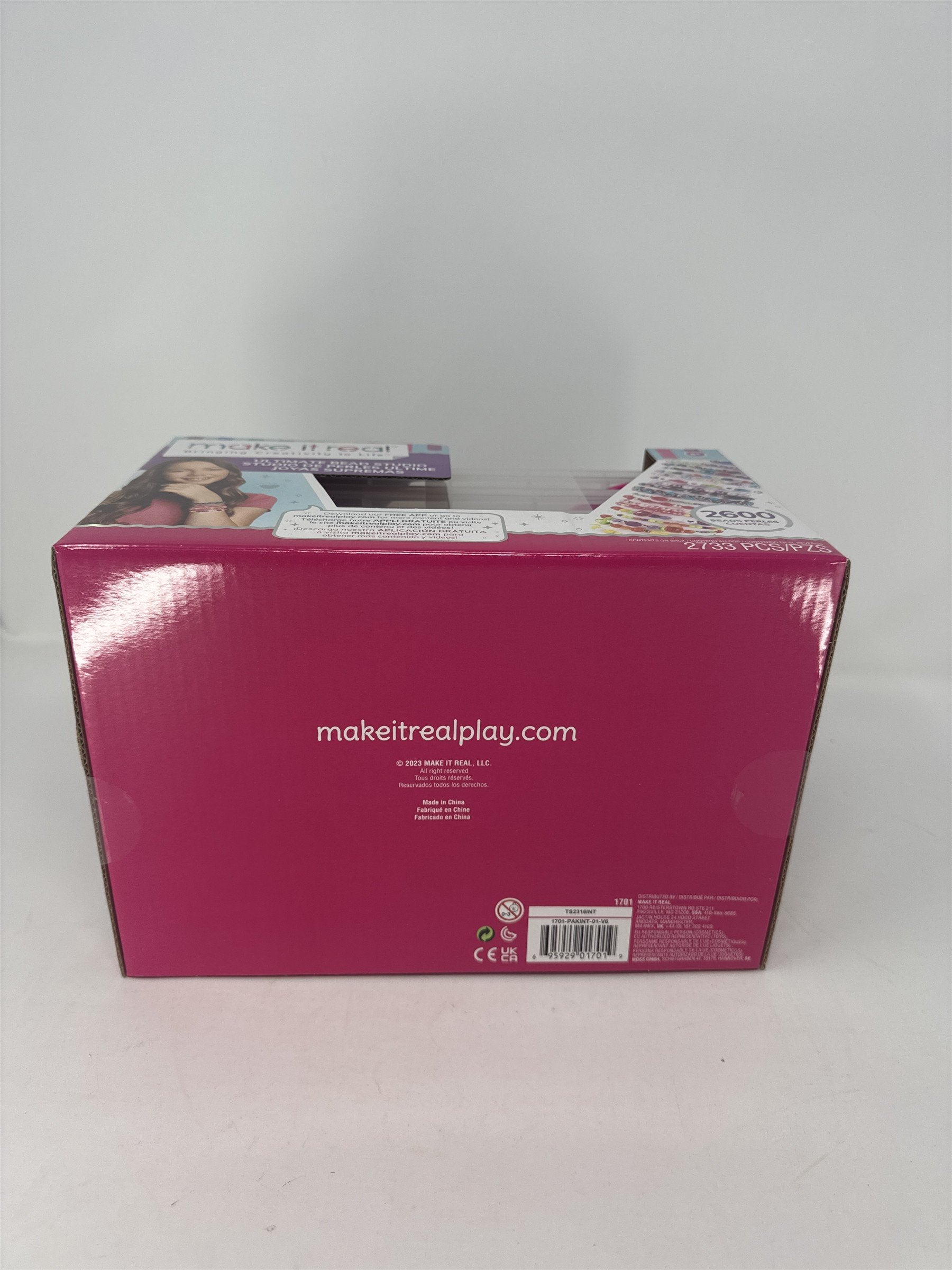Make It Real Ultimate Bead Studio Kit 2600 Beads Storage Tray Jewelry Making New