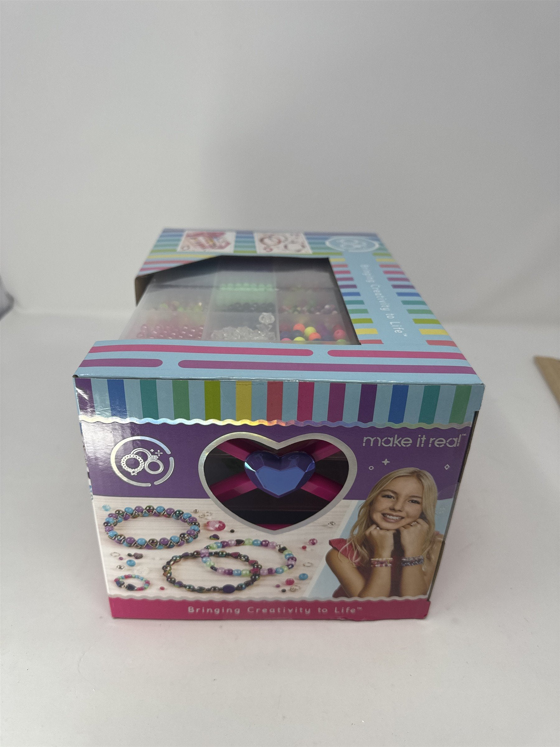 Make It Real Ultimate Bead Studio Kit 2600 Beads Storage Tray Jewelry Making New
