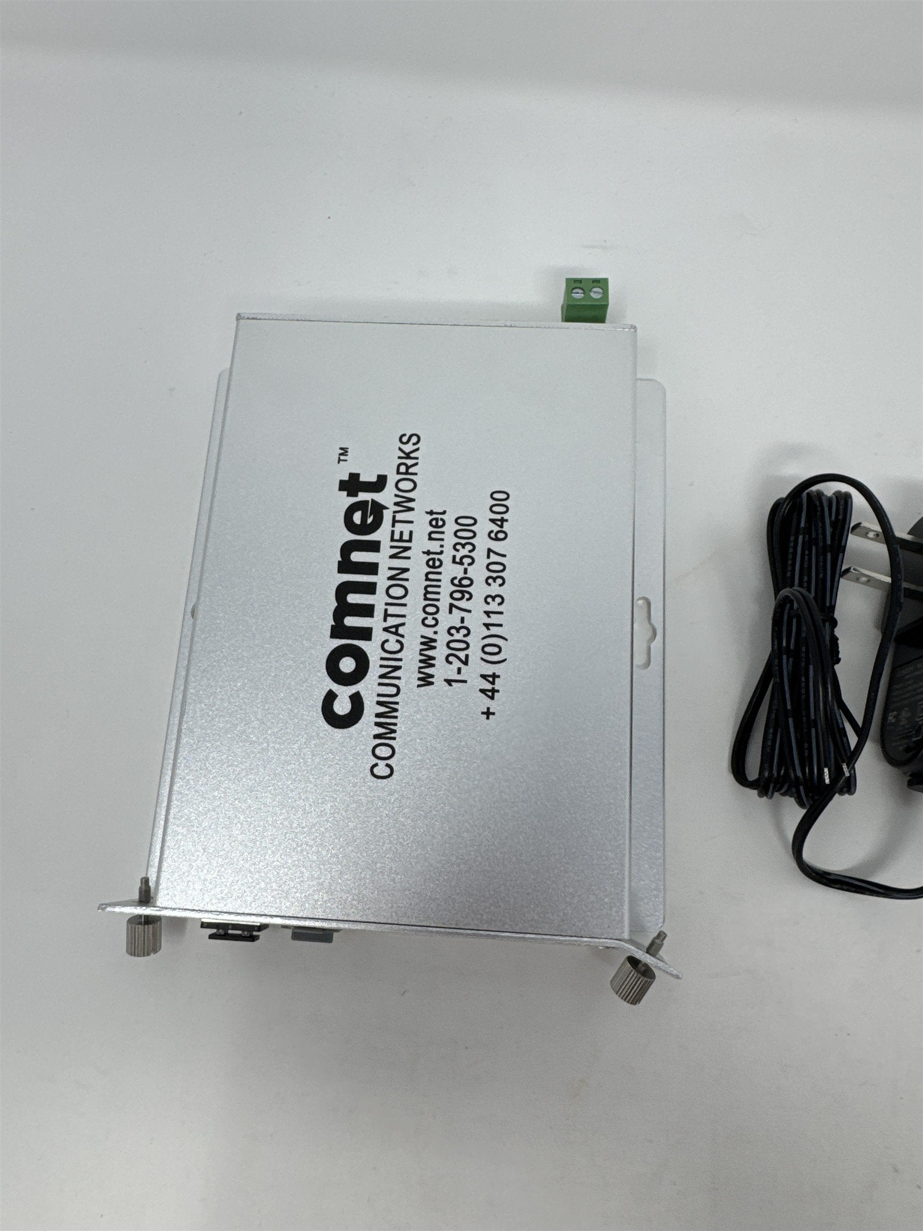 Comnet CNFE2MC Ethernet Fiber Optic Media Converter Single 10/100 *Bent Ear*