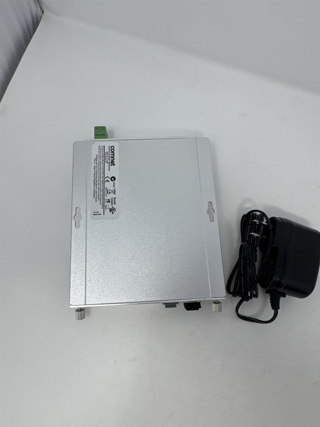 Comnet CNFE2MC Ethernet Fiber Optic Media Converter Single 10/100 /w Power