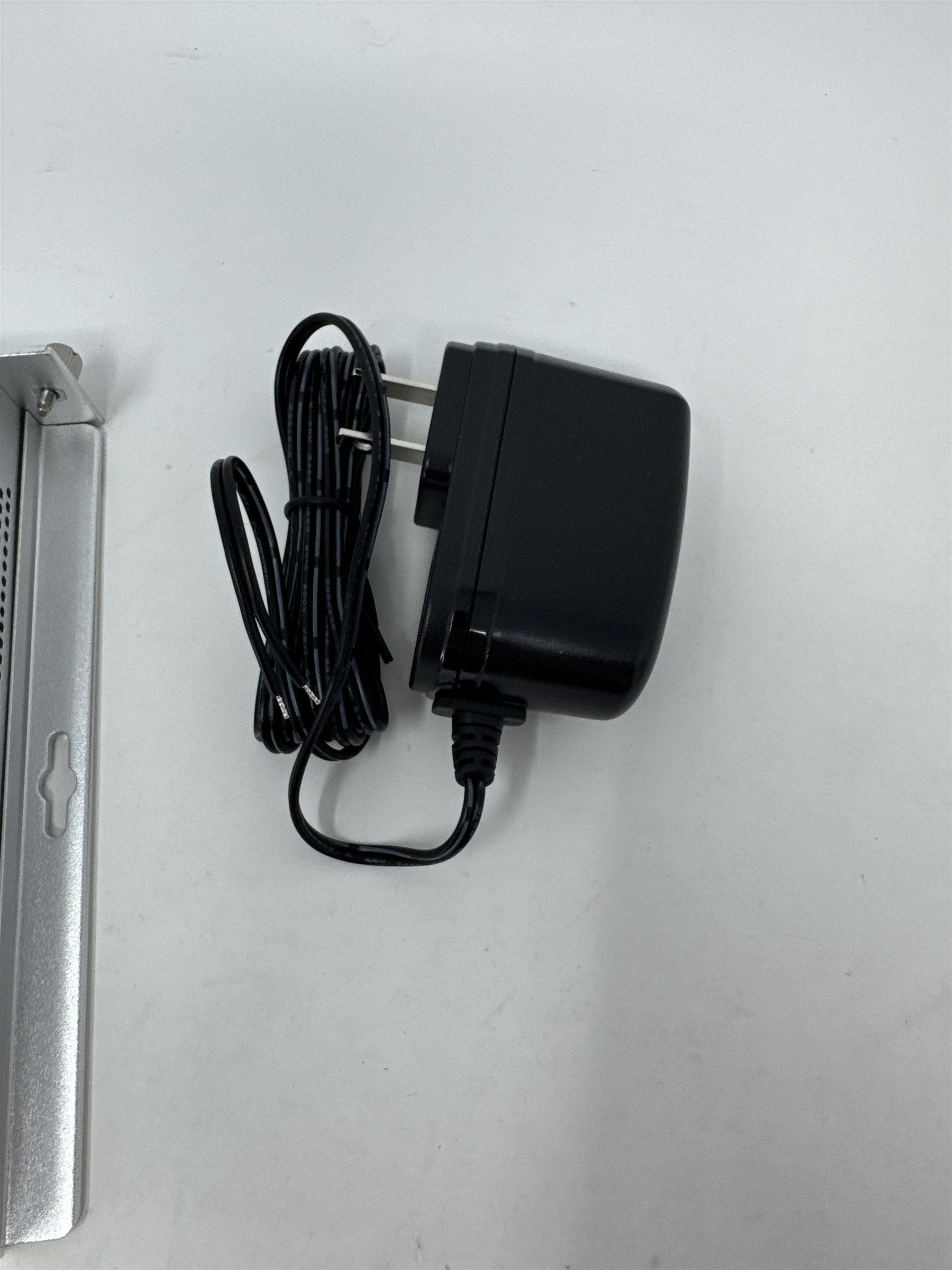 Comnet CNFE2MC Ethernet Fiber Optic Media Converter Single 10/100 /w Power