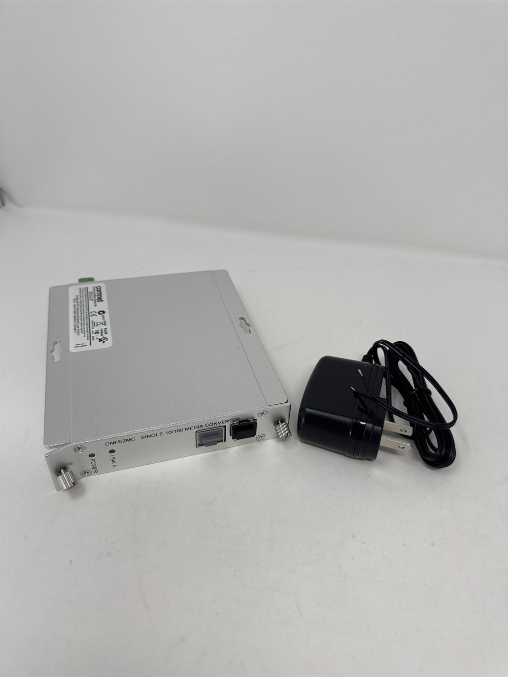 Comnet CNFE2MC Ethernet Fiber Optic Media Converter Single 10/100 *Mount Bent*