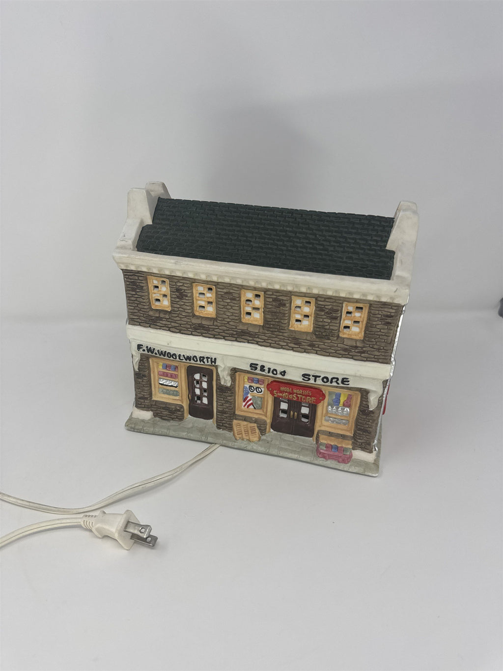 Vtg F.W. Woolworth’s 5 & 10 Cent Store Lighted Village Building Department Store