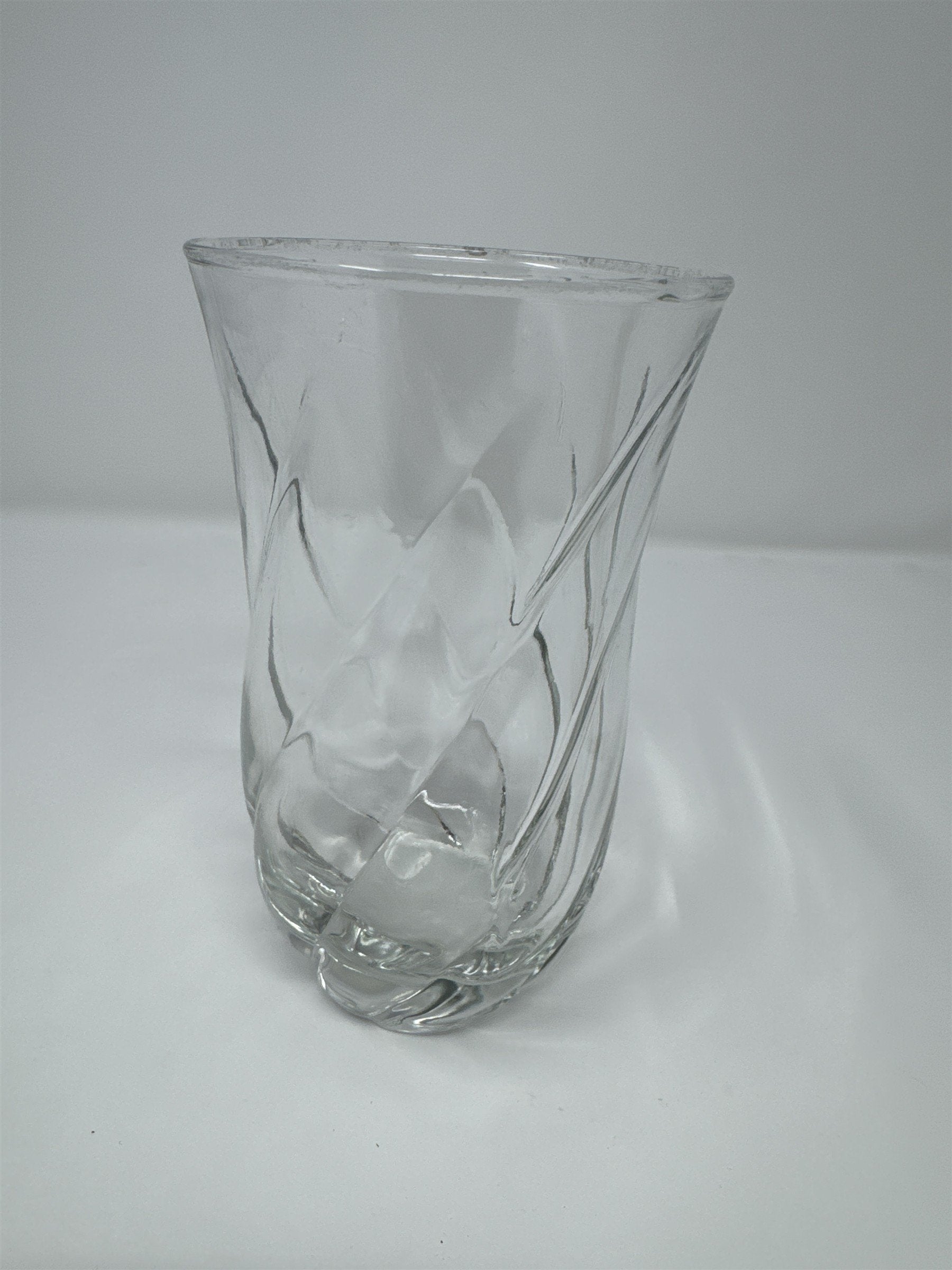 Vtg Clear Swirl Glass Votive Candle Holder Twisted Tulip Stem Flower Vase 6”