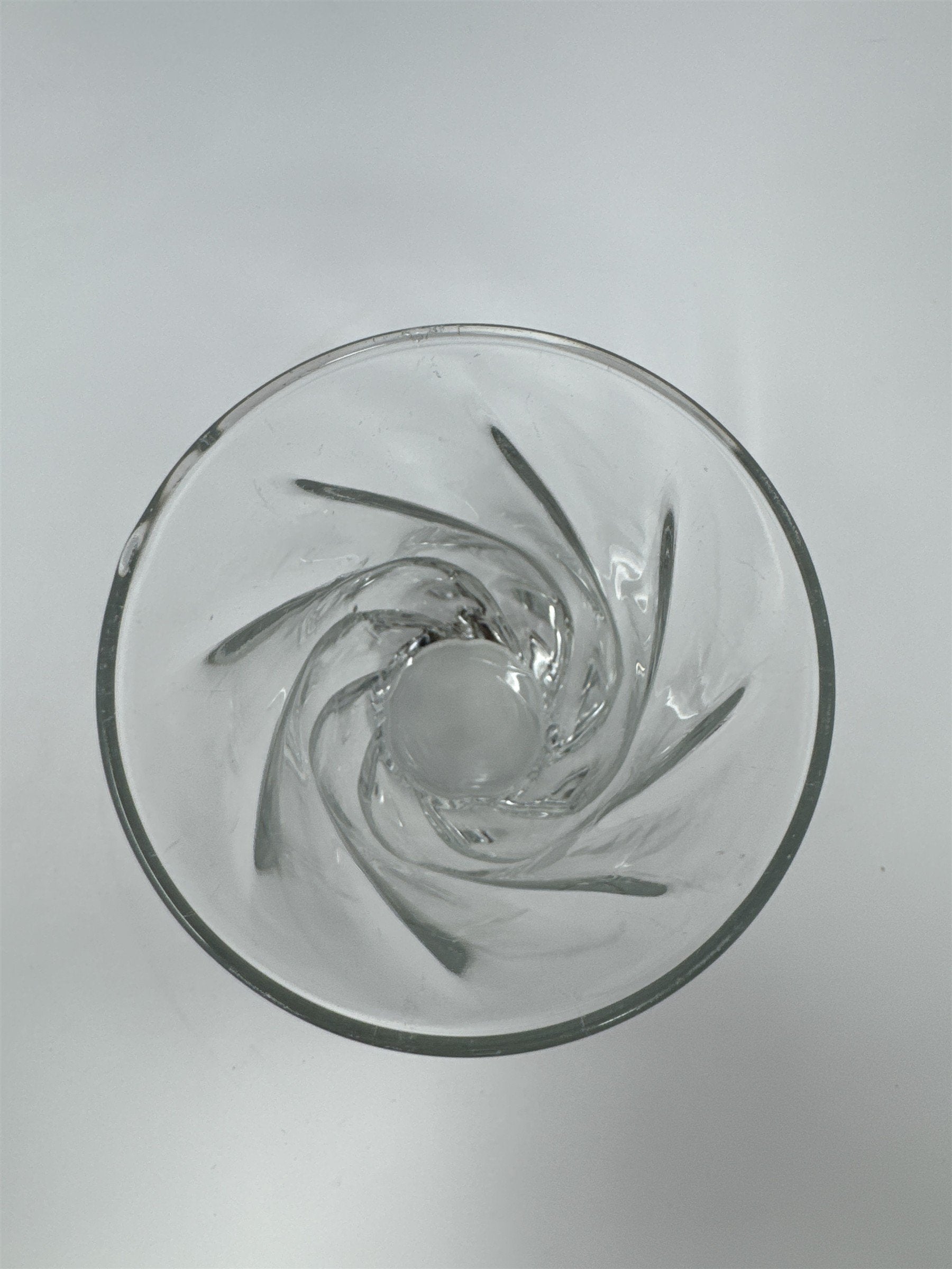 Vtg Clear Swirl Glass Votive Candle Holder Twisted Tulip Stem Flower Vase 6”