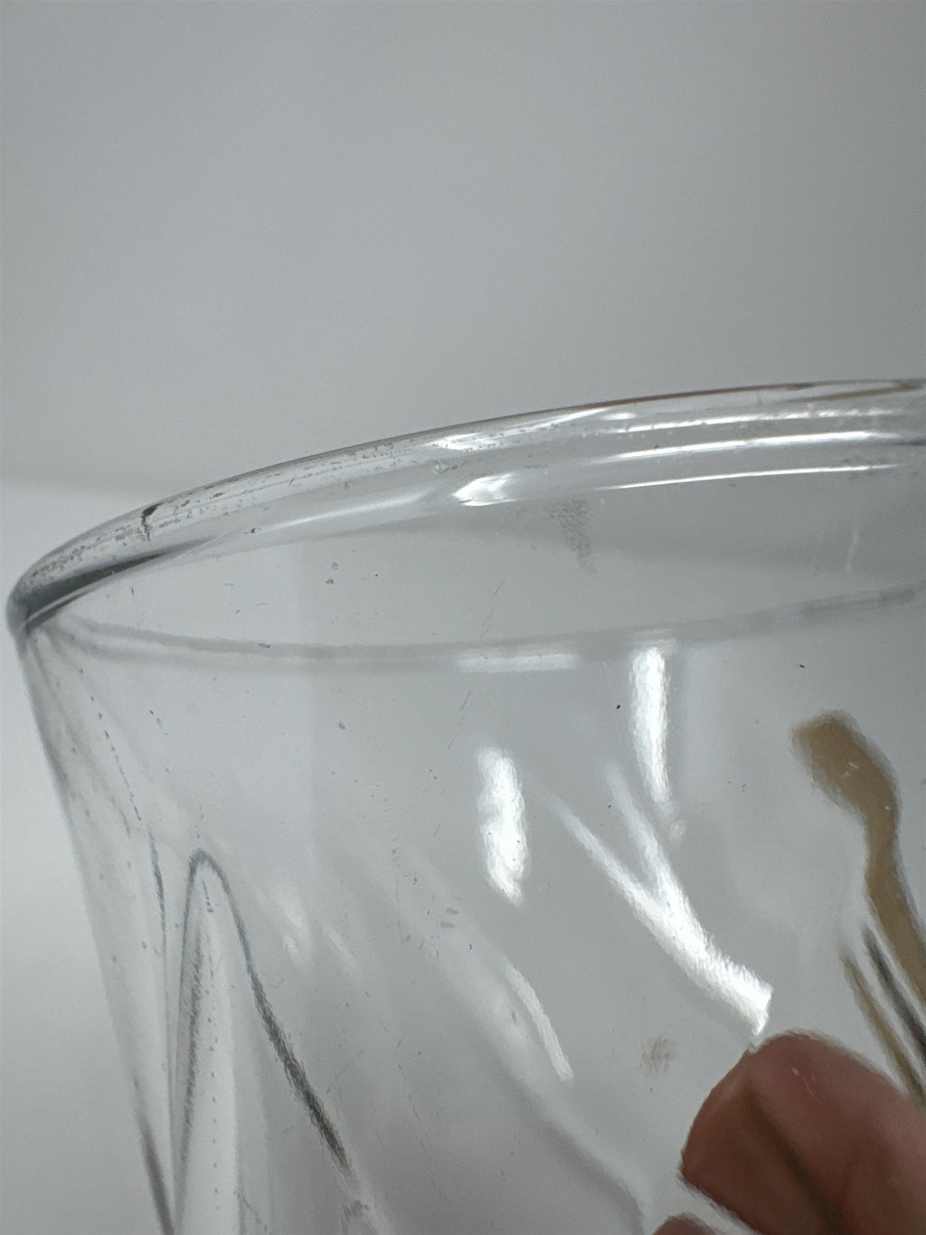 Vtg Clear Swirl Glass Votive Candle Holder Twisted Tulip Stem Flower Vase 5”