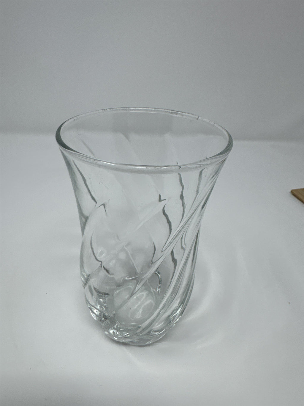 Vtg Clear Swirl Glass Votive Candle Holder Twisted Tulip Stem Flower Vase 5”