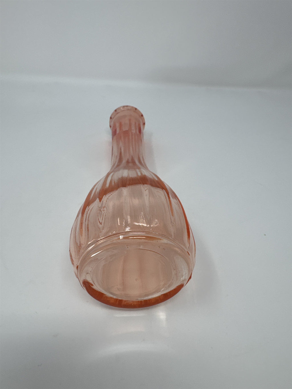 Vtg Jeannette Peach Color Ribbed Bud Vase 8.5" Flash Glass MCM