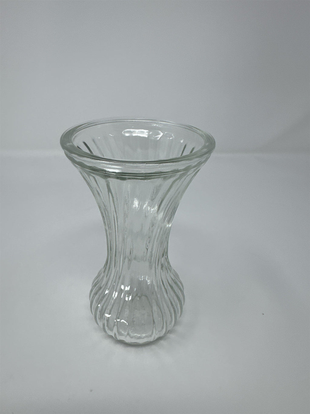 Vtg 5.5" Hoosier Glass 4067 Clear Swirl Ribbed Bud Vase MCM Flower Decoration