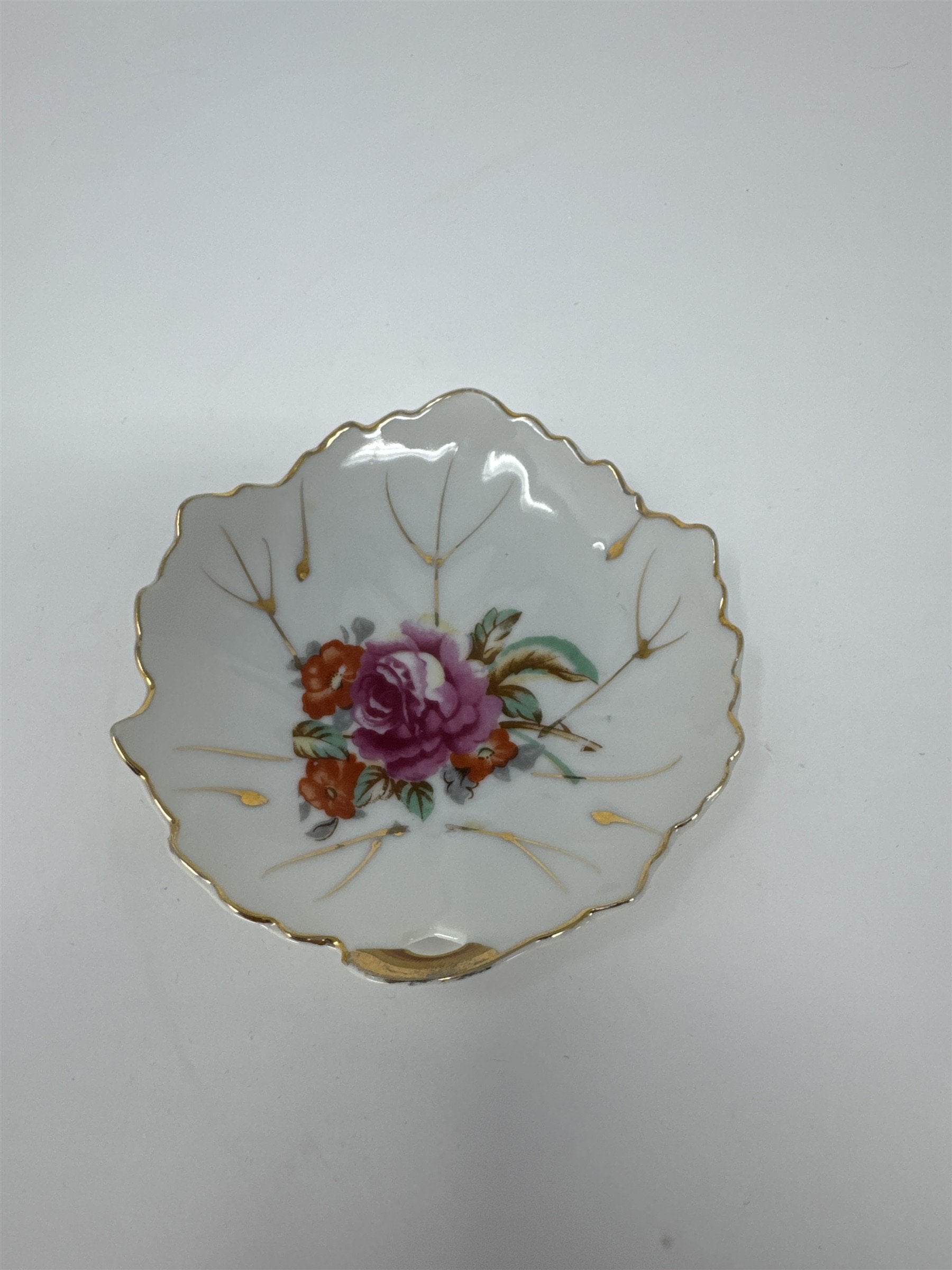 Vtg Floral Trinket Dish Gold Rim Scalloped Leaf Edge Jewelry Bowl Japan