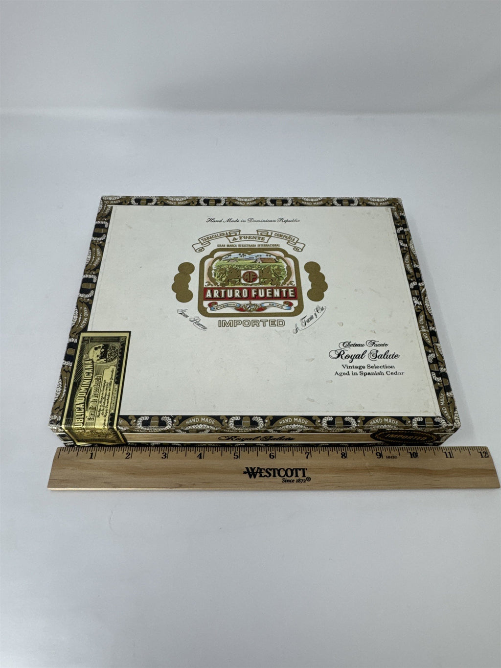 Arturo Fuente Royal Salute Empty Cigar Box Chateau Fuente Vintage Spanish Cedar