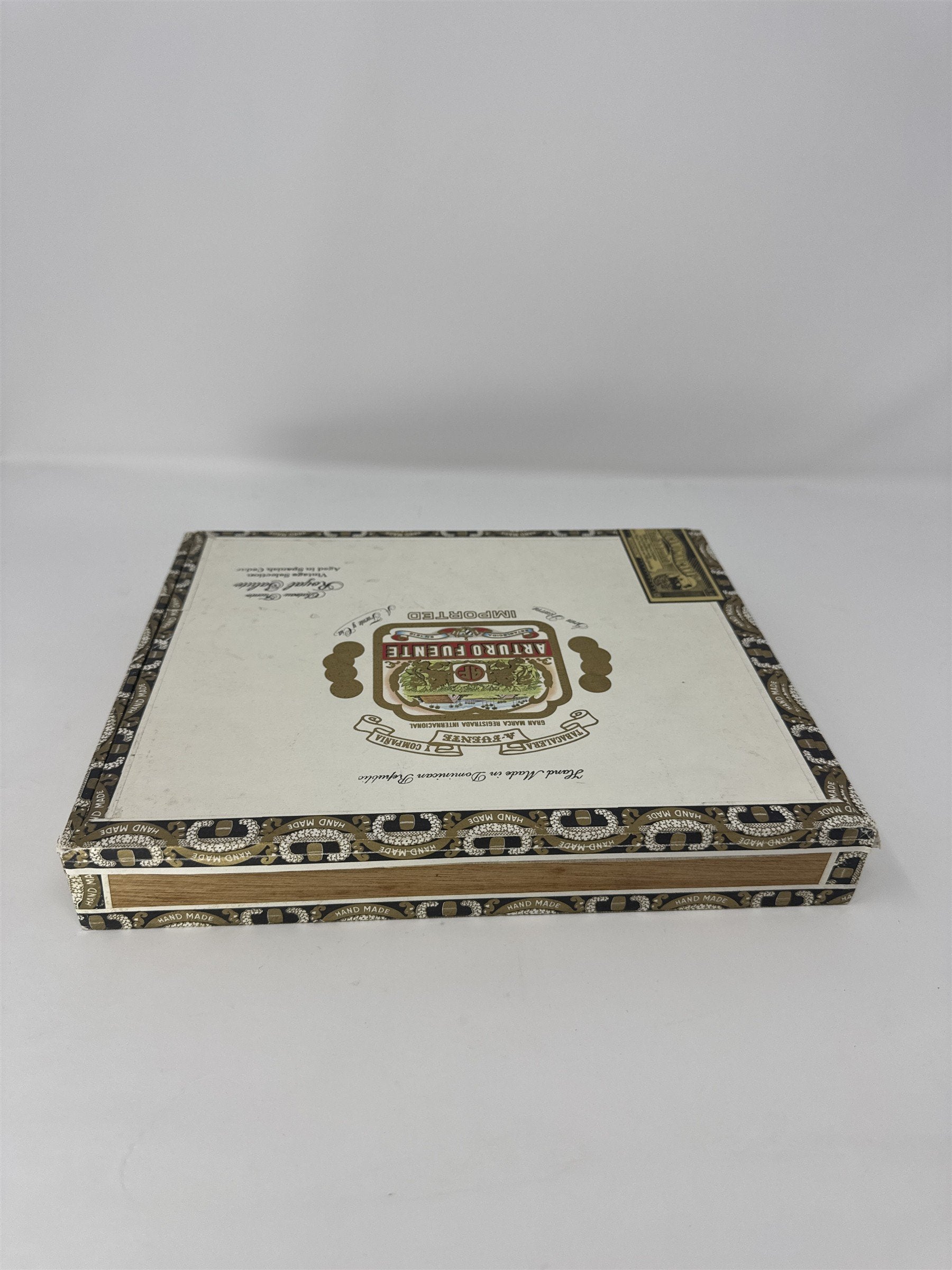 Arturo Fuente Royal Salute Empty Cigar Box Chateau Fuente Vintage Spanish Cedar