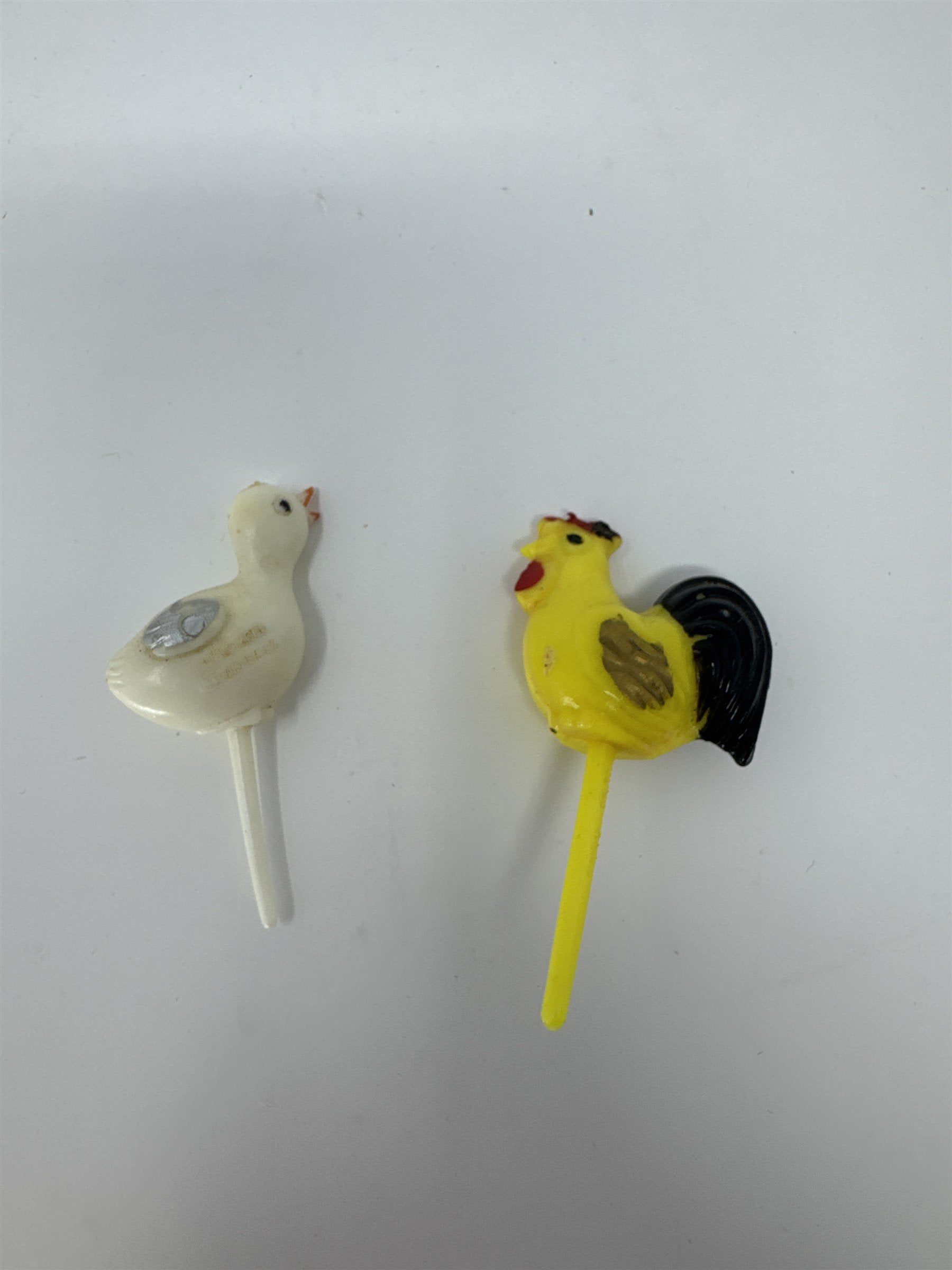 Vtg Made in Hong Kong Chicken Rooster Cake Topper Picks Plastic Bird Lot of 2