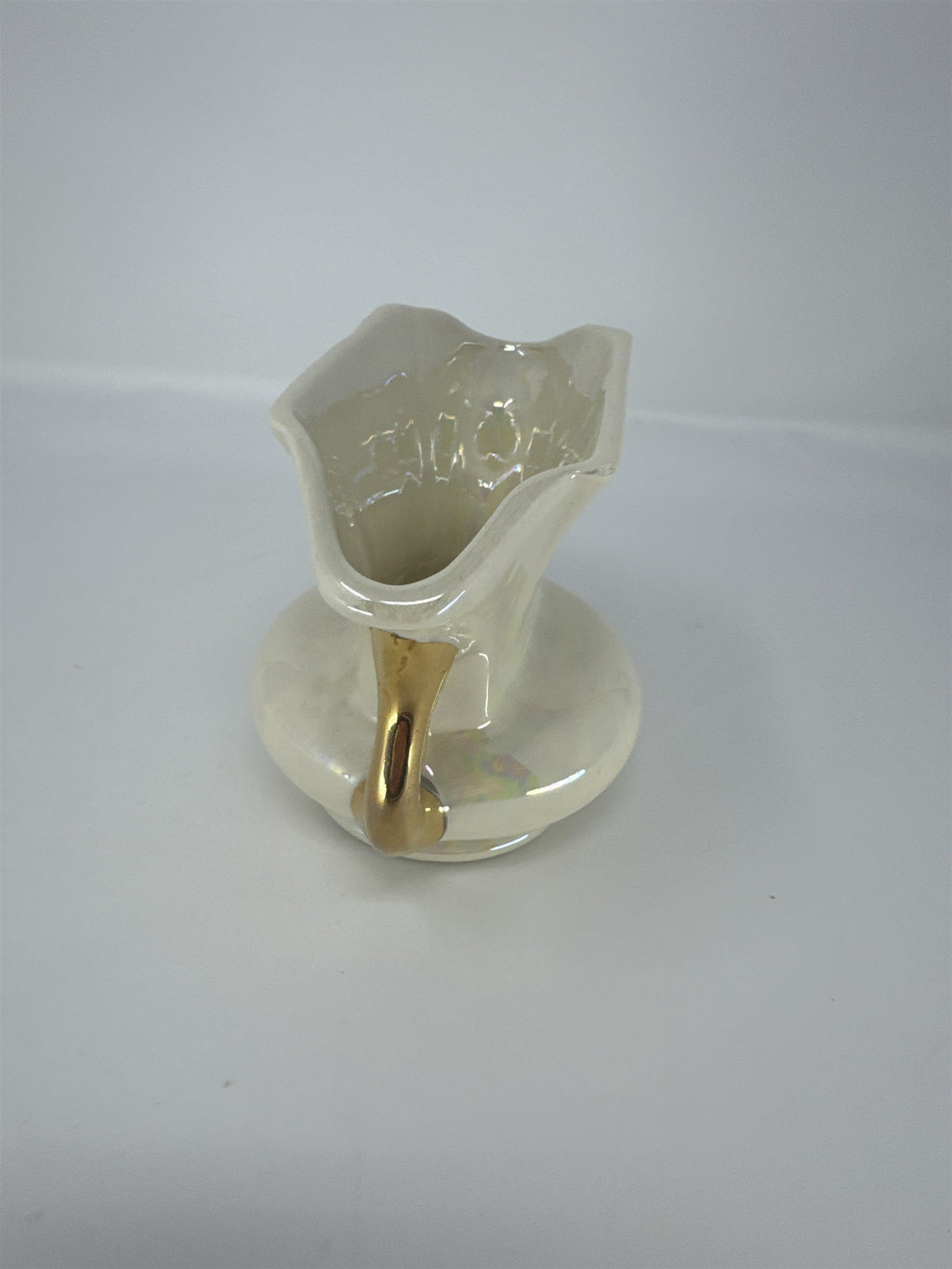 Vintage Pearl Lusterware Planter Vase Iridescent Gold Handles Trophy Urn