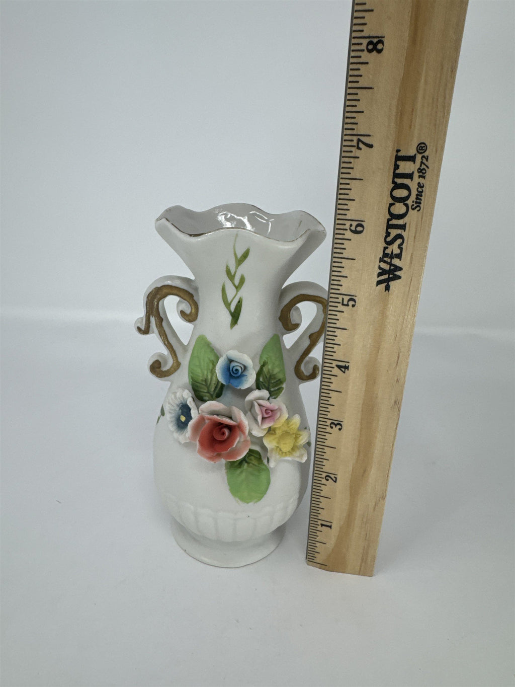 Vintage Porcelain Bud Vase 3D Applied Flowers Roses Gold Handles Taiwan