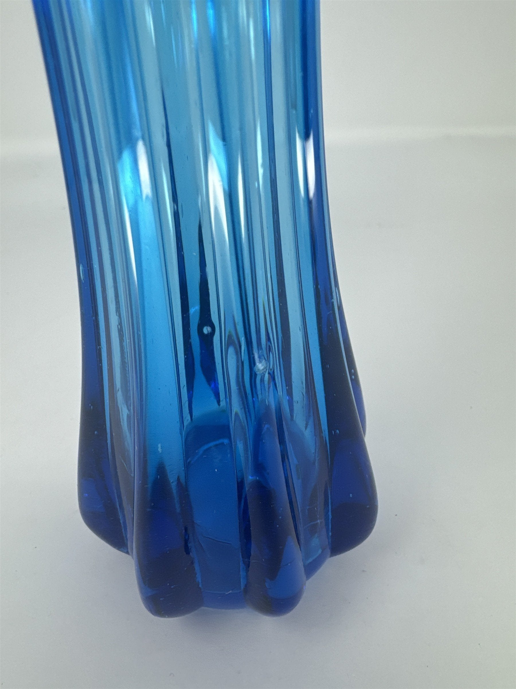 Vintage MCM Blue Swung Glass Vase 5 Finger Stretch Bud Vase Mid Century 10.5"