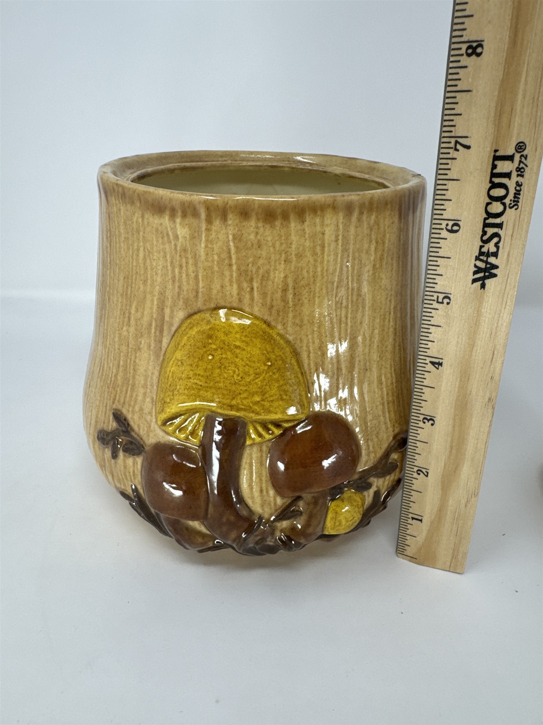 Vintage Arnel's Ceramic Mushroom Cookie Jar 70s Merry Mushroom Style MCM CHIP