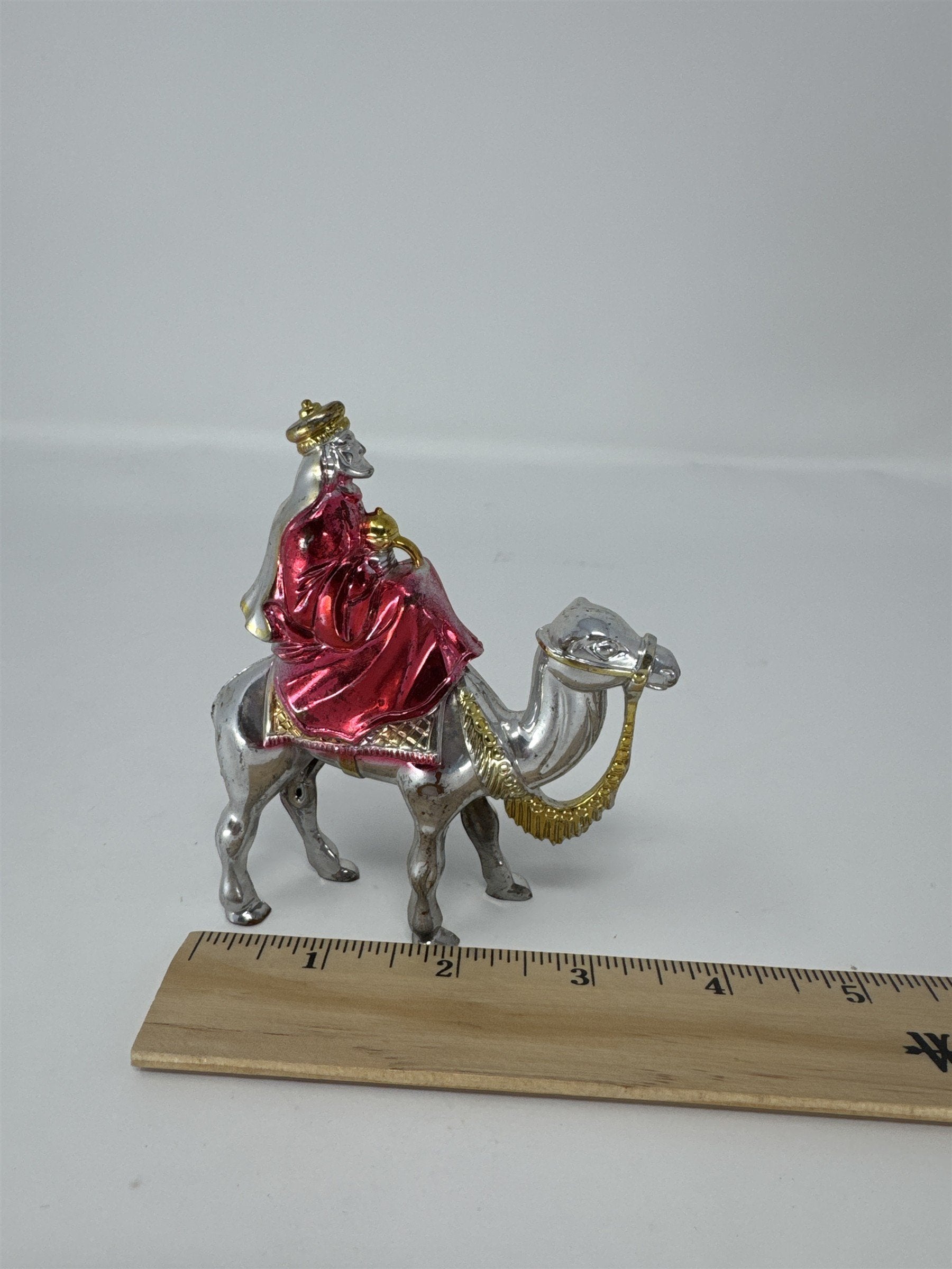 Vintage Christmas Wiseman On Camel Nativity Figure Plastic Silver Red Kitsch