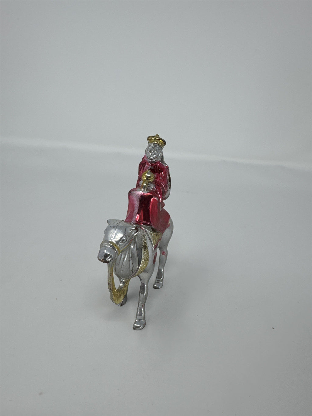 Vintage Christmas Wiseman On Camel Nativity Figure Plastic Silver Red Kitsch