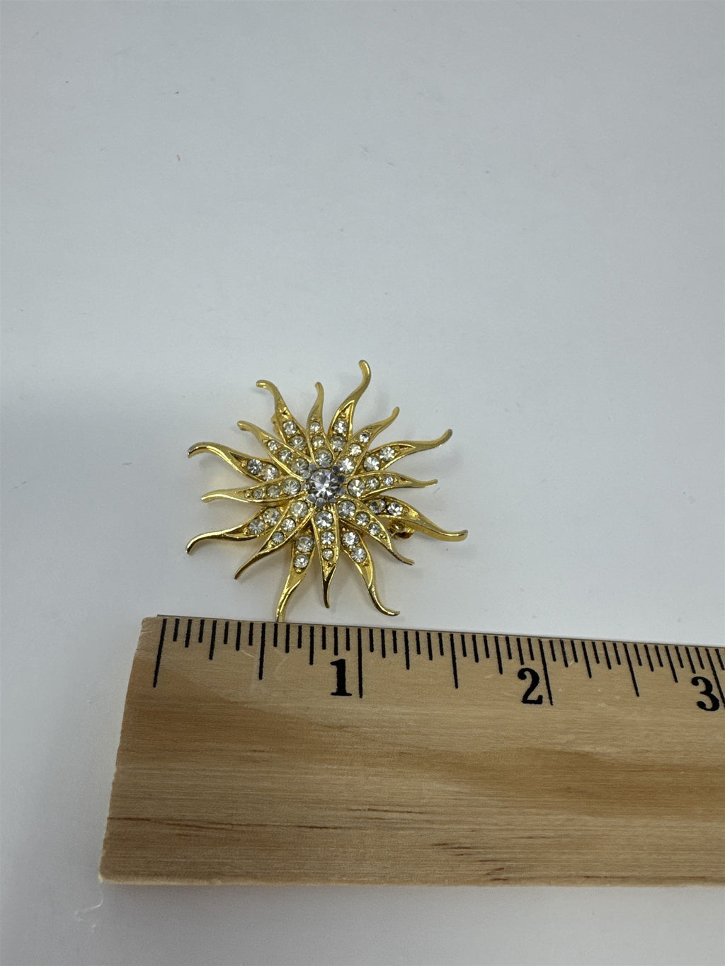 Vintage Gold Tone Starburst Brooch Rhinestone Sunburst Pin Celestial Jewelry