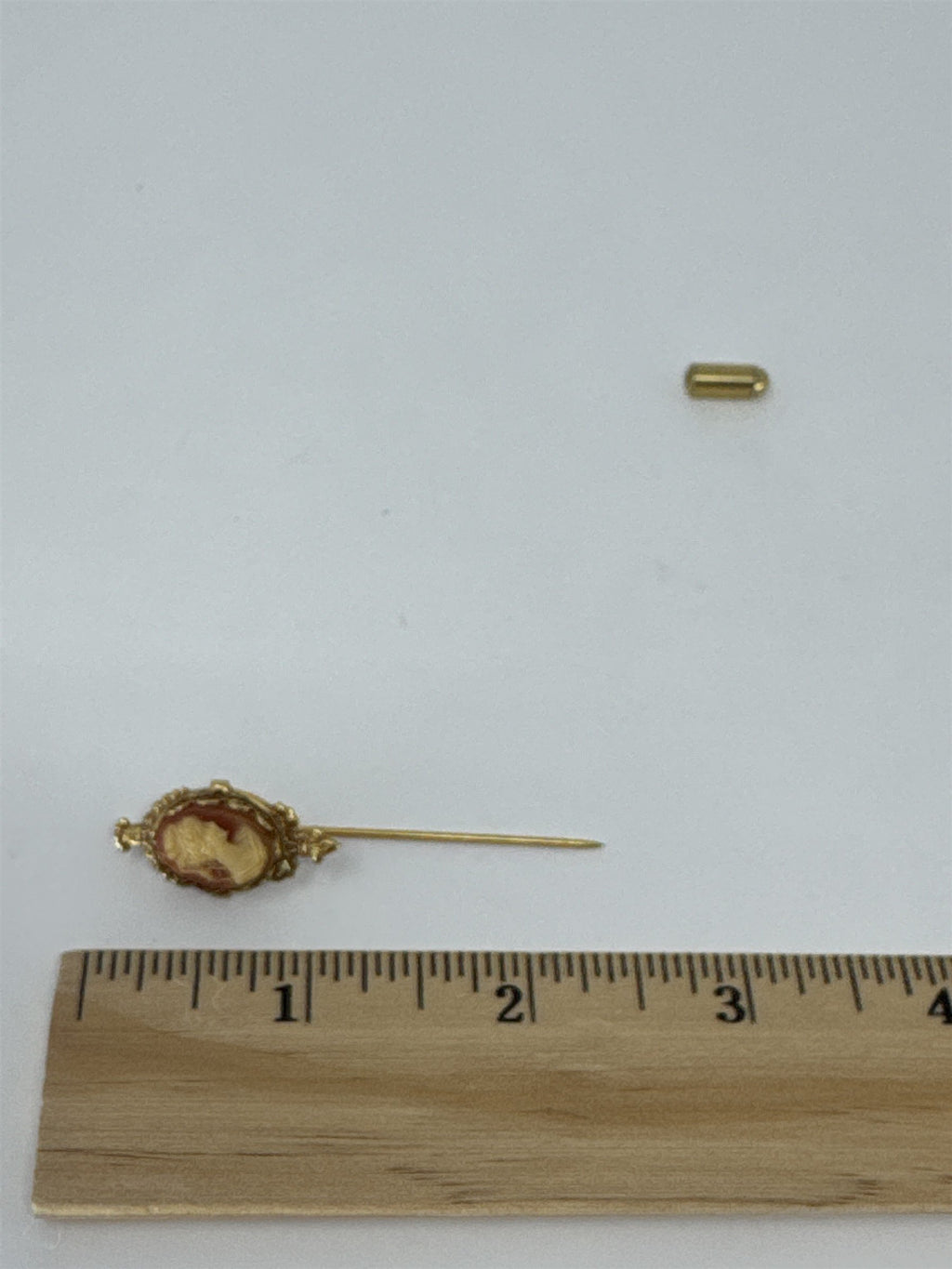 Vintage Cameo Stick Pin Gold Tone Filigree Victorian Style Red