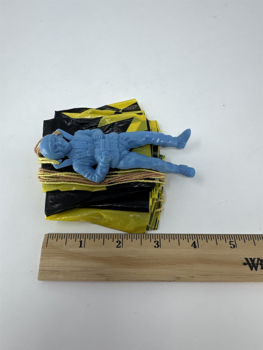 Vintage 1963 Ray Plastic Inc USA Paratrooper Toy Blue Figure With Parachute