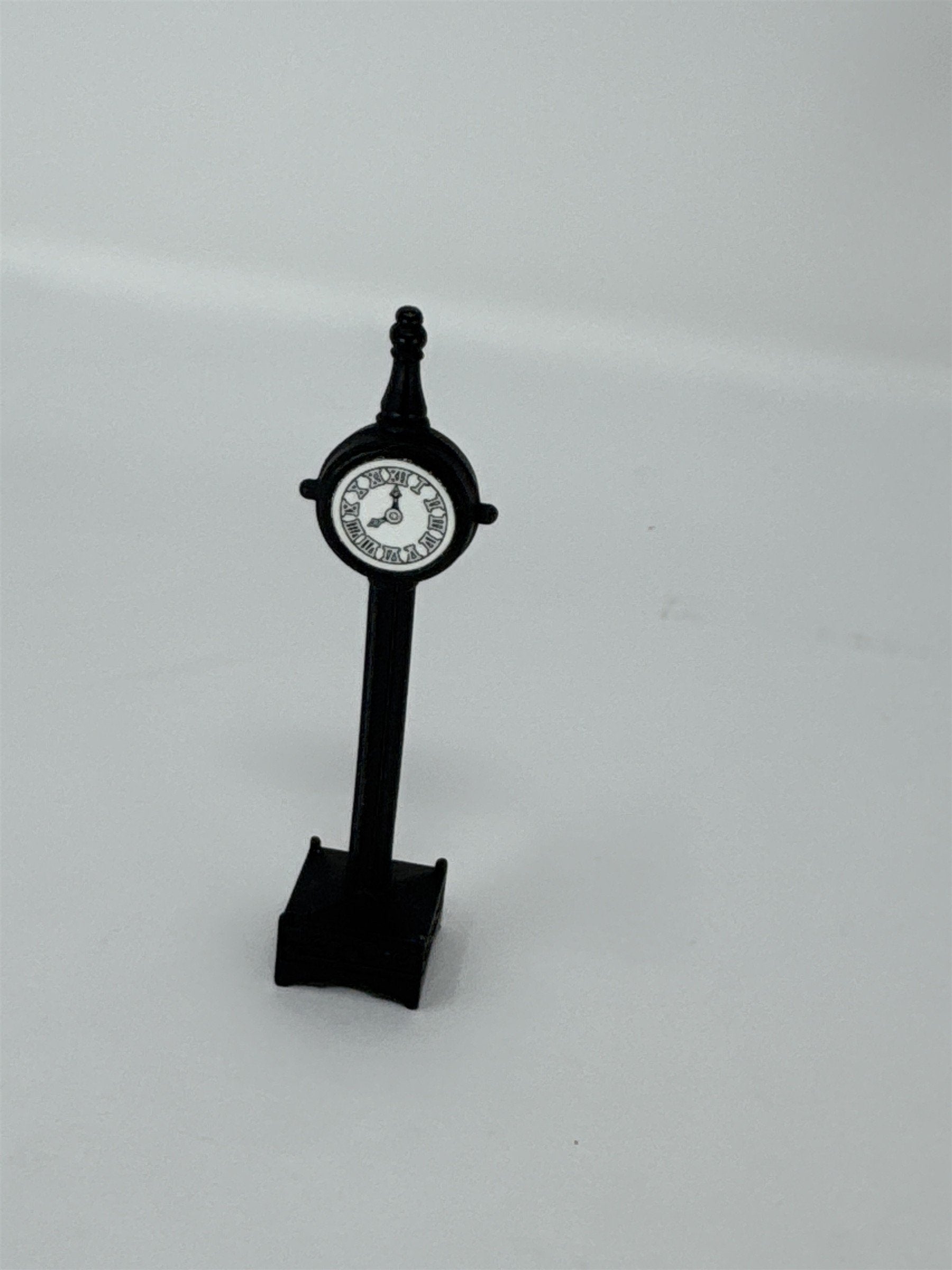 Vintage Dept 56 Town Square Clock Tower Miniature Dickens Village Taiwan