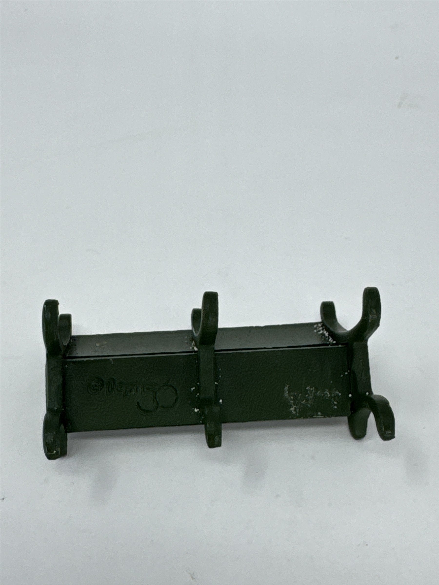 Vintage Dept 56 Green Park Bench Miniature Dickens Snow Village D56