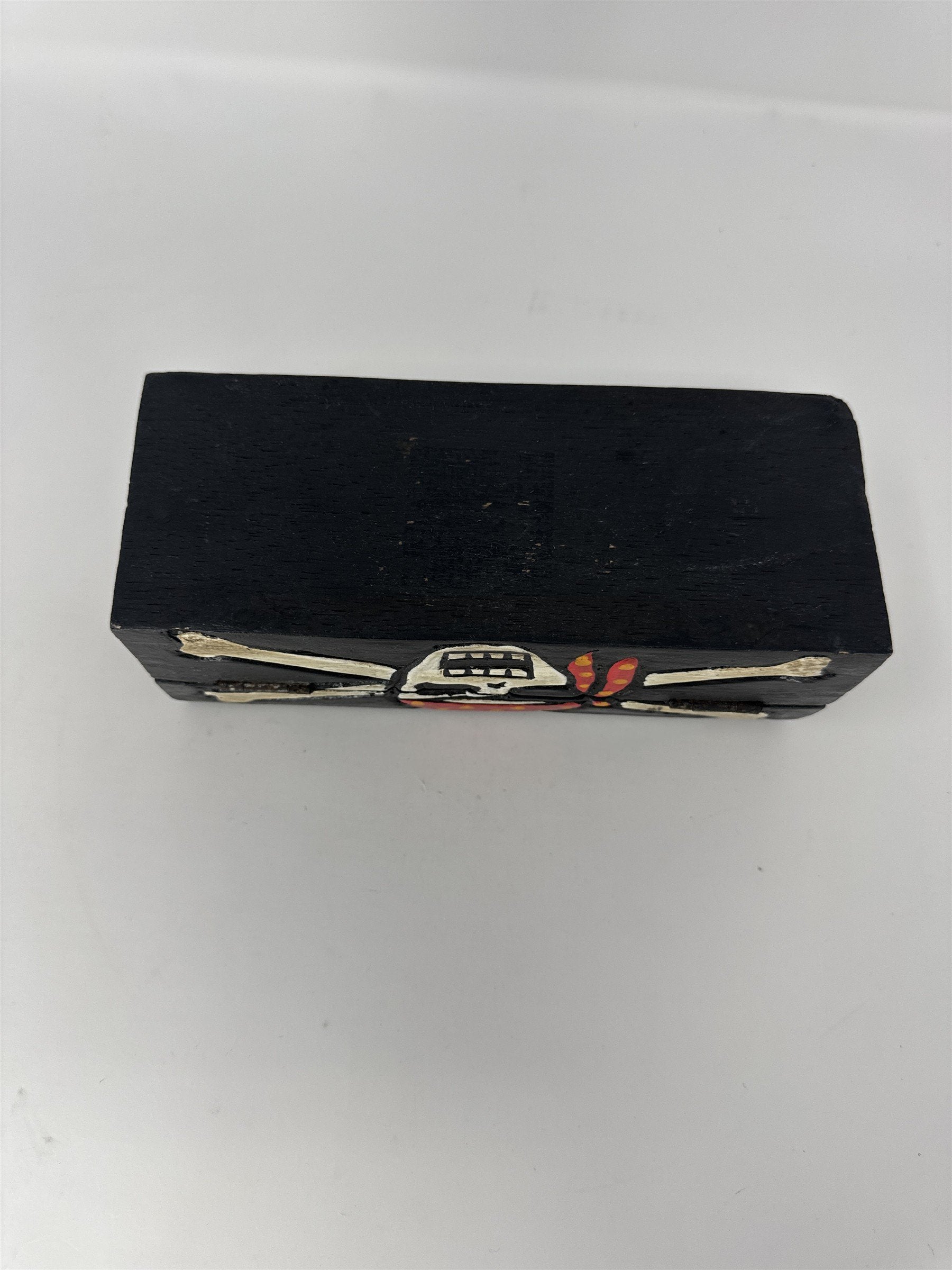 Outer Banks NC Wooden Trinket Box Handmade Pirate Skull Crossbones Souvenir