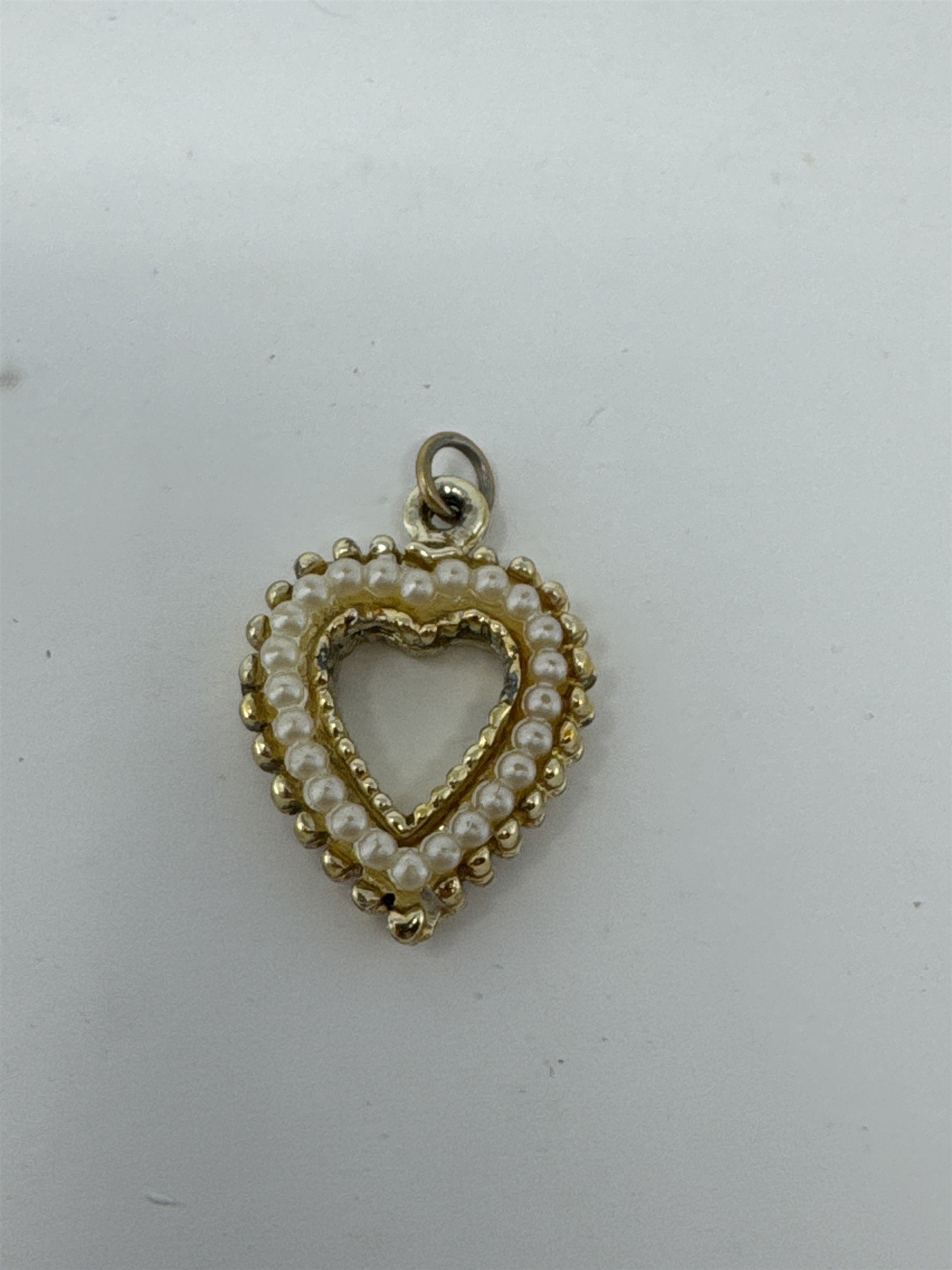 Vintage MCM Gold Tone Faux Pearl Heart Pendant Open Frame Filigree Bead