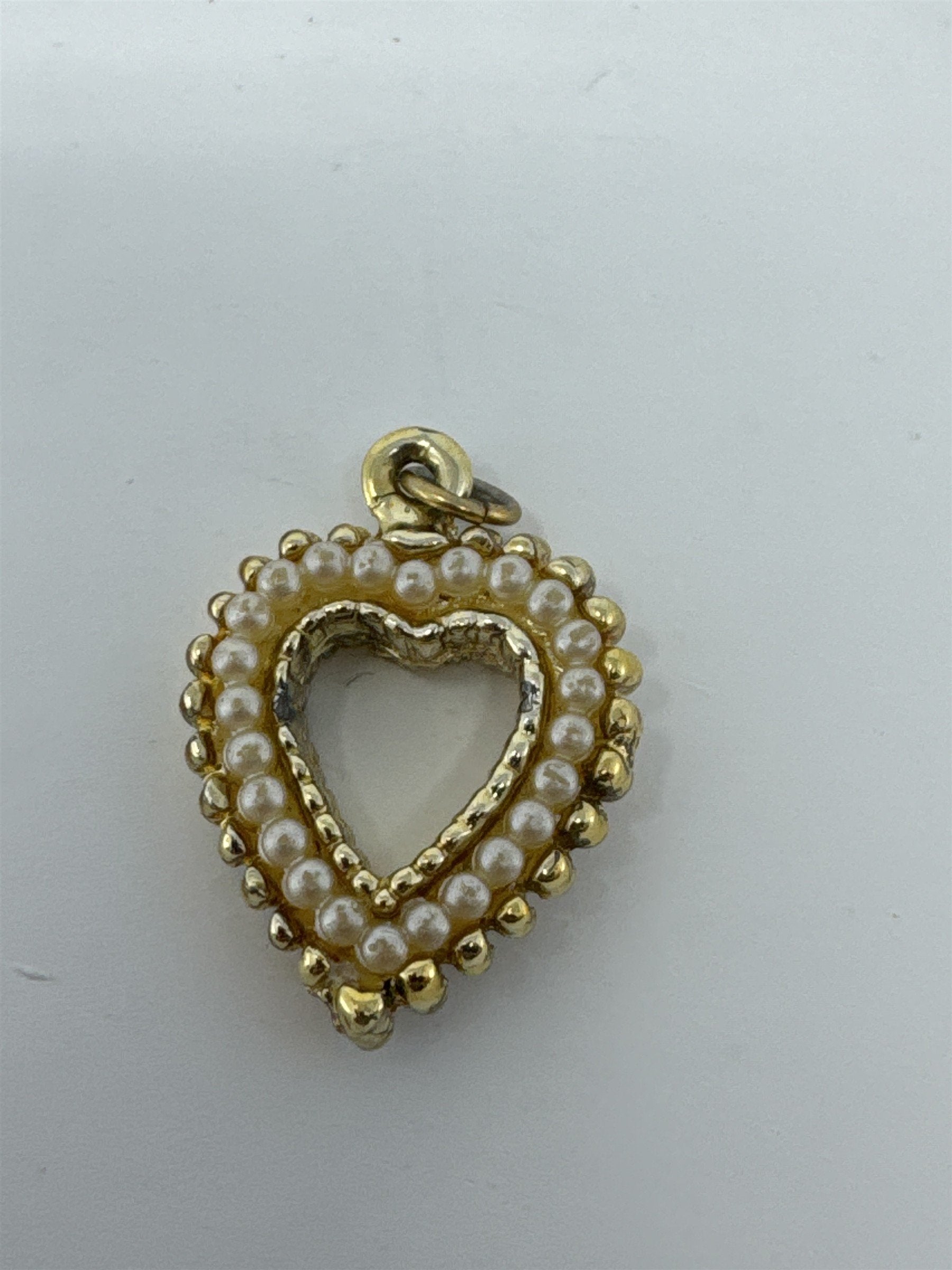 Vintage MCM Gold Tone Faux Pearl Heart Pendant Open Frame Filigree Bead
