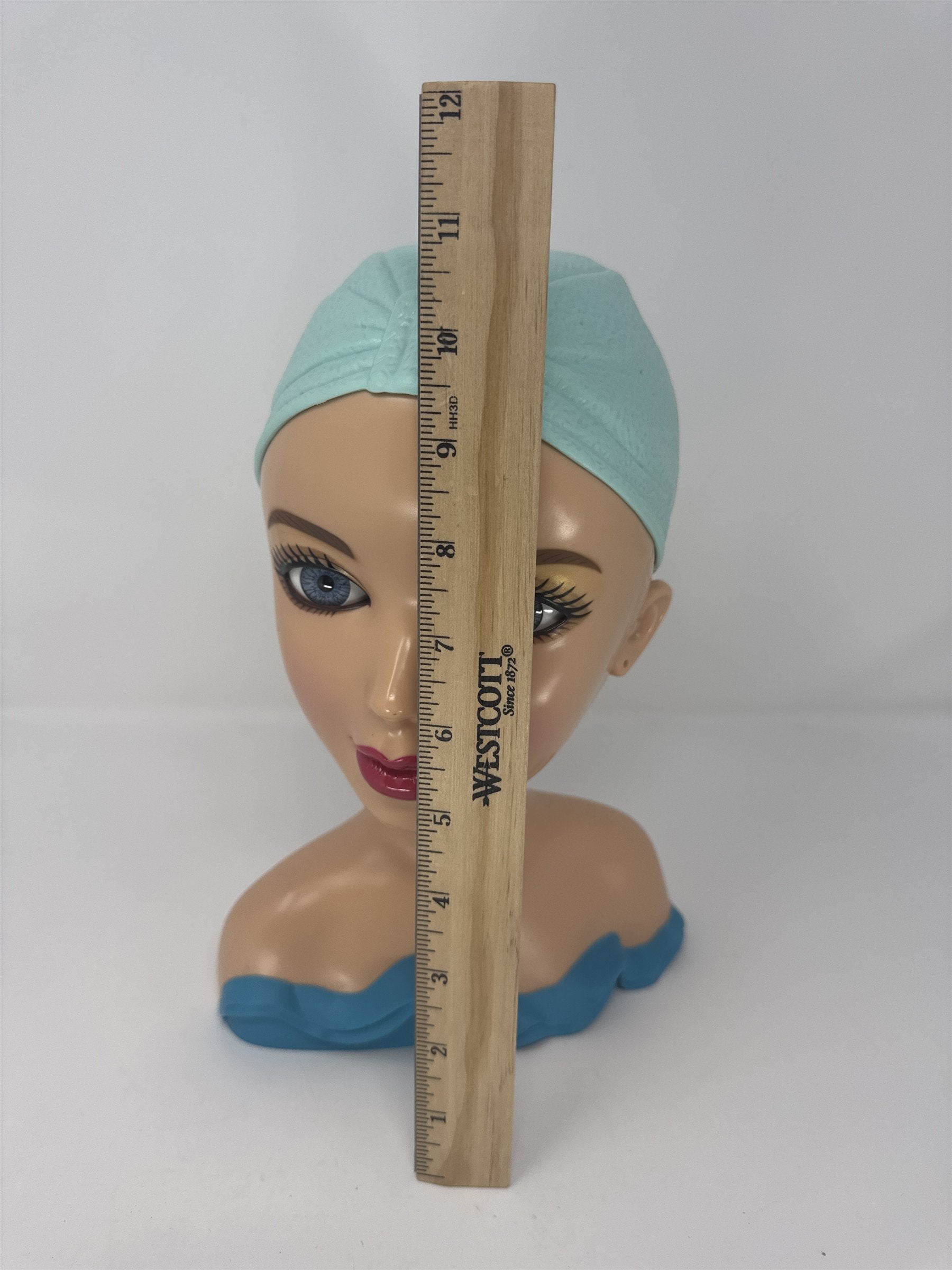 Spin Master Liv Doll Styling Head 2011 Blue Eyes Teal Swim Cap Mannequin 10"