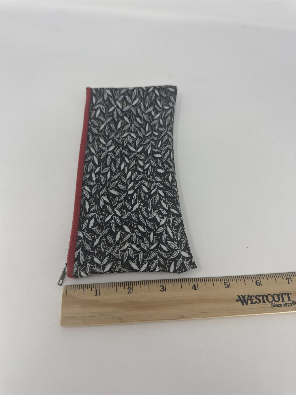 Vintage Pencil Case Pouch Black White Leaf Pattern Red Zipper Stationery Makeup