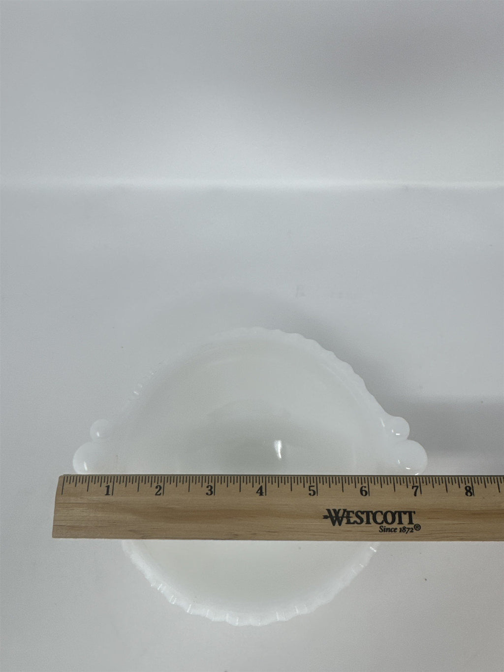 Vtg Westmoreland Milk Glass Pedestal Bowl Floral Pattern Scalloped Candy Dish