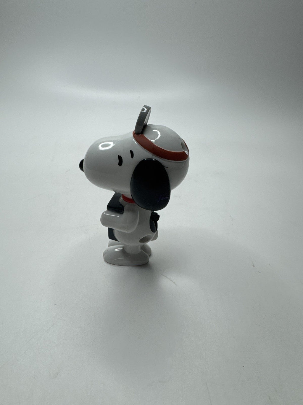 Snoopy Burger King Toy 2006 Peanuts Skater Figure Collectible UFS Charlie Brown