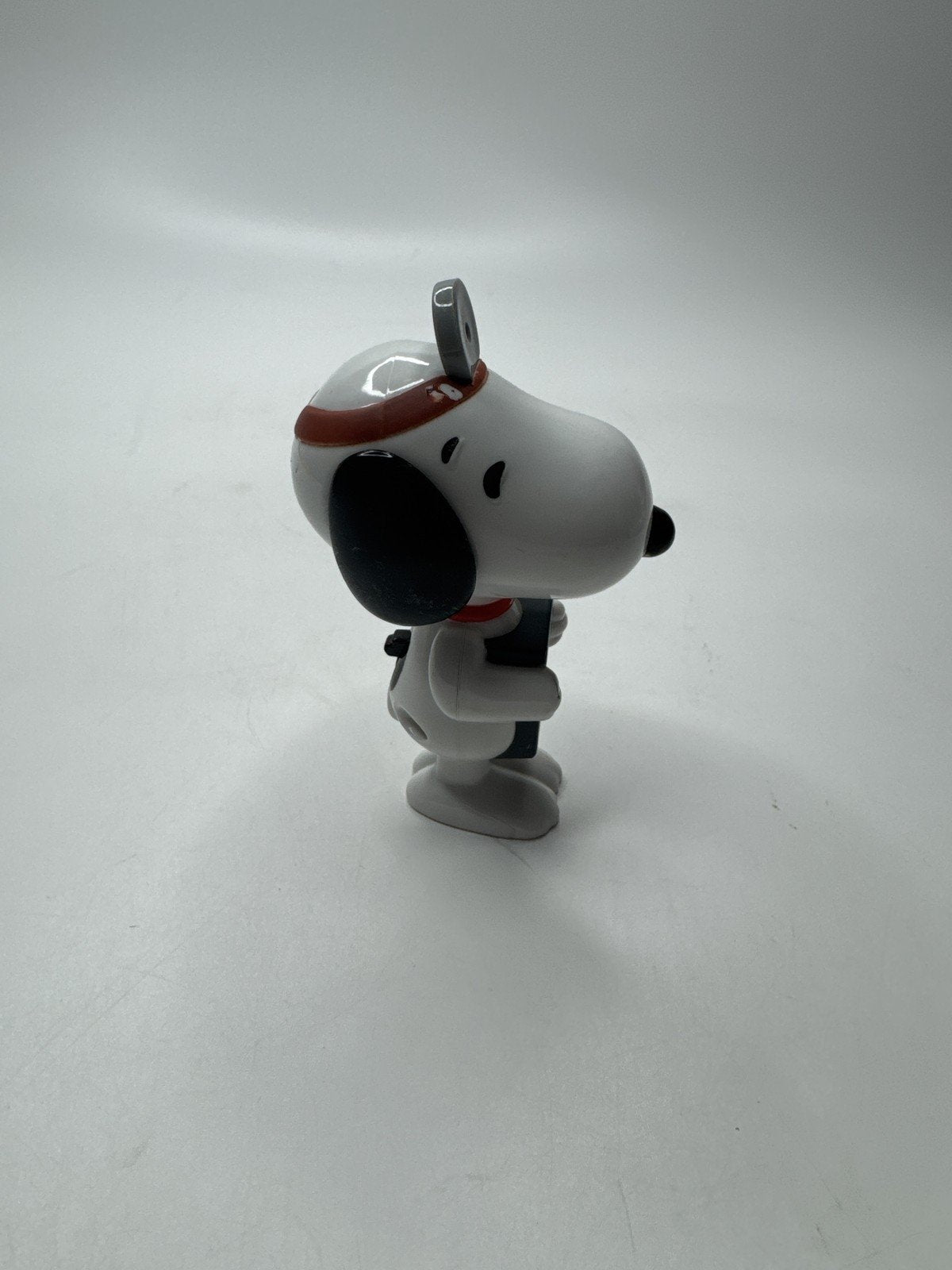Snoopy Burger King Toy 2006 Peanuts Skater Figure Collectible UFS Charlie Brown
